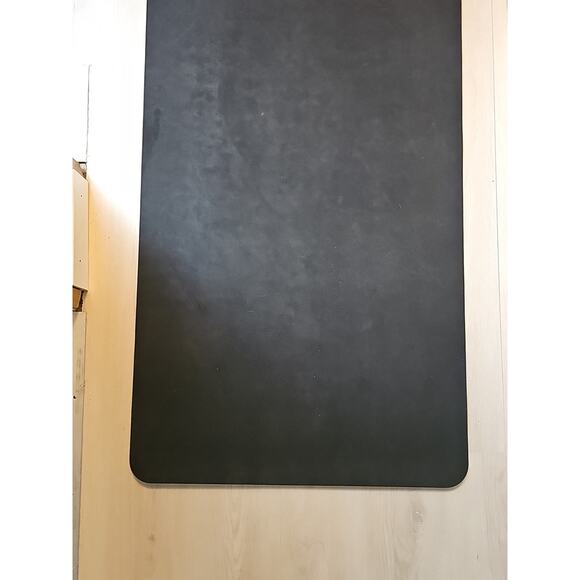 Travel Yoga Mat Liforme Vibrant Cosmic Moon Design - 26 3/4" x 72 1/2" - Picture 9 of 12